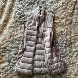 Lulu lemon puffer vest